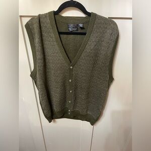 Greg Norman Collection Olive Green Men's Knit Cardigan Vest